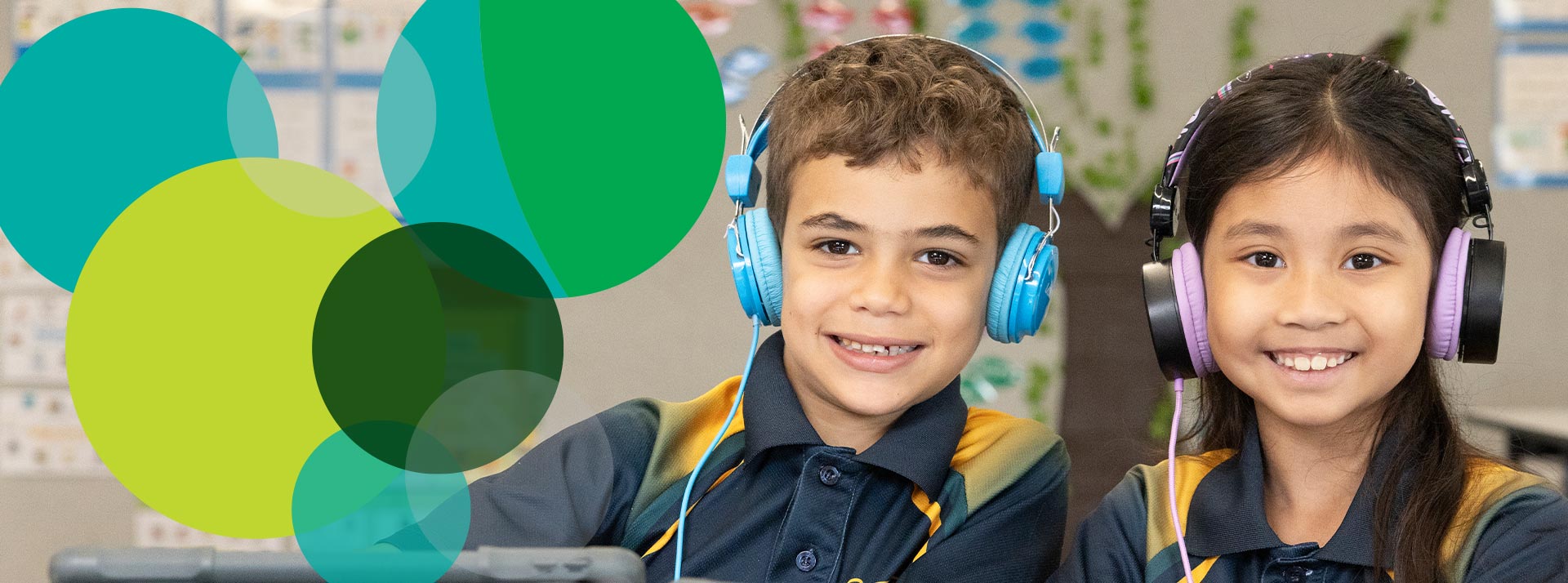 St Pat's Guildford students using iPads and headphones